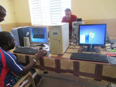 les professeurs découvrent  et vont initier les élèves de 1ères et terminales 